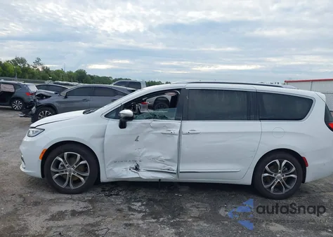 2025 Chrysler Pacifica Pinnacle z USA, uszkodzony, nr VIN 2C4RC1PG1SR533491